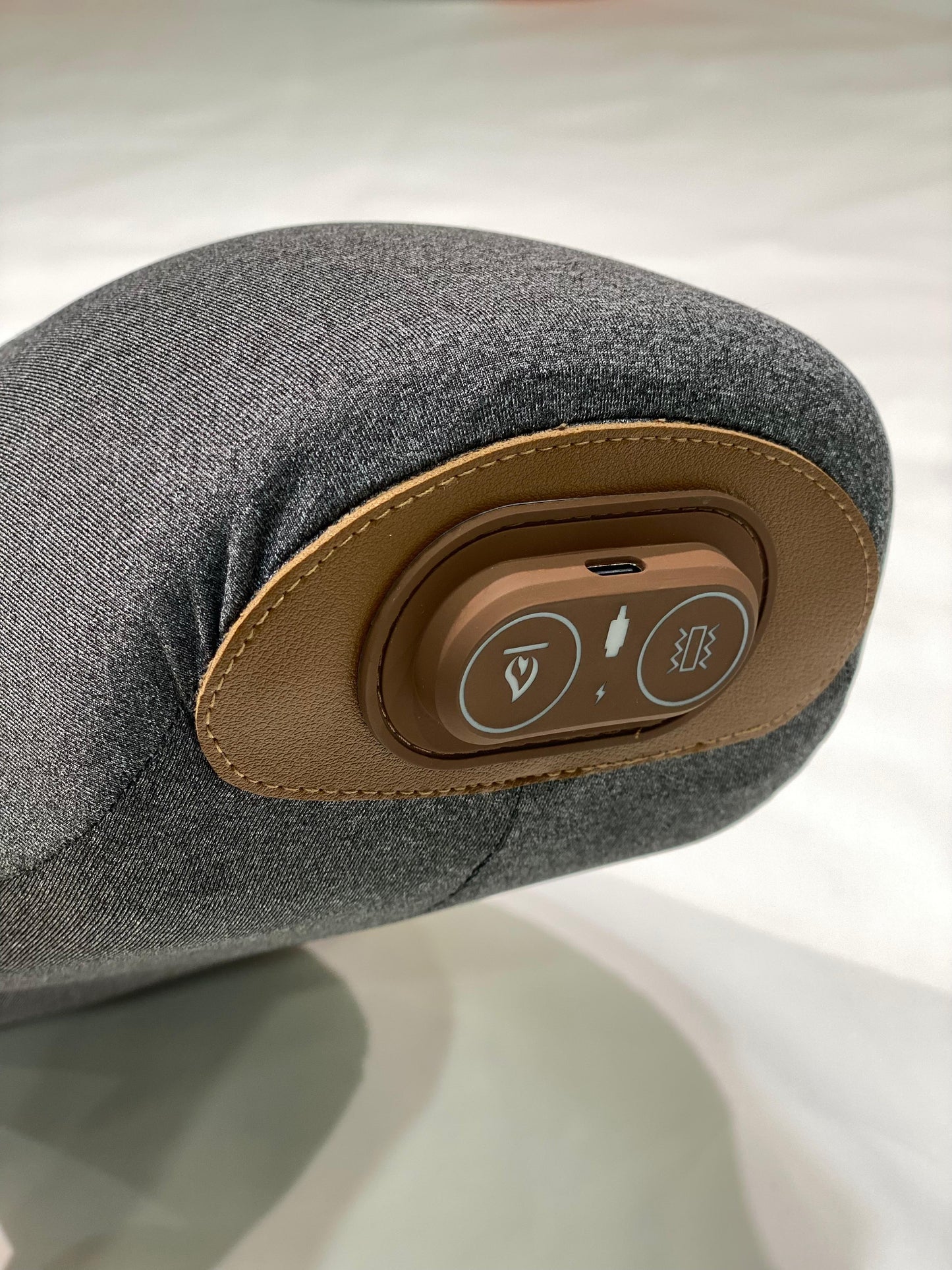 כרית עיסוי אורטופדית W06